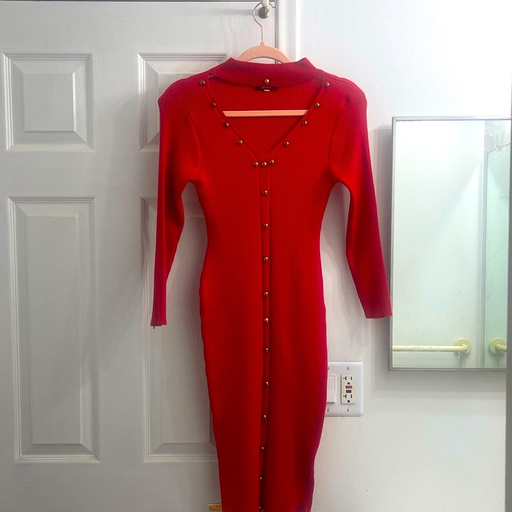 Beshare Button Detailed Cut-Out Dress